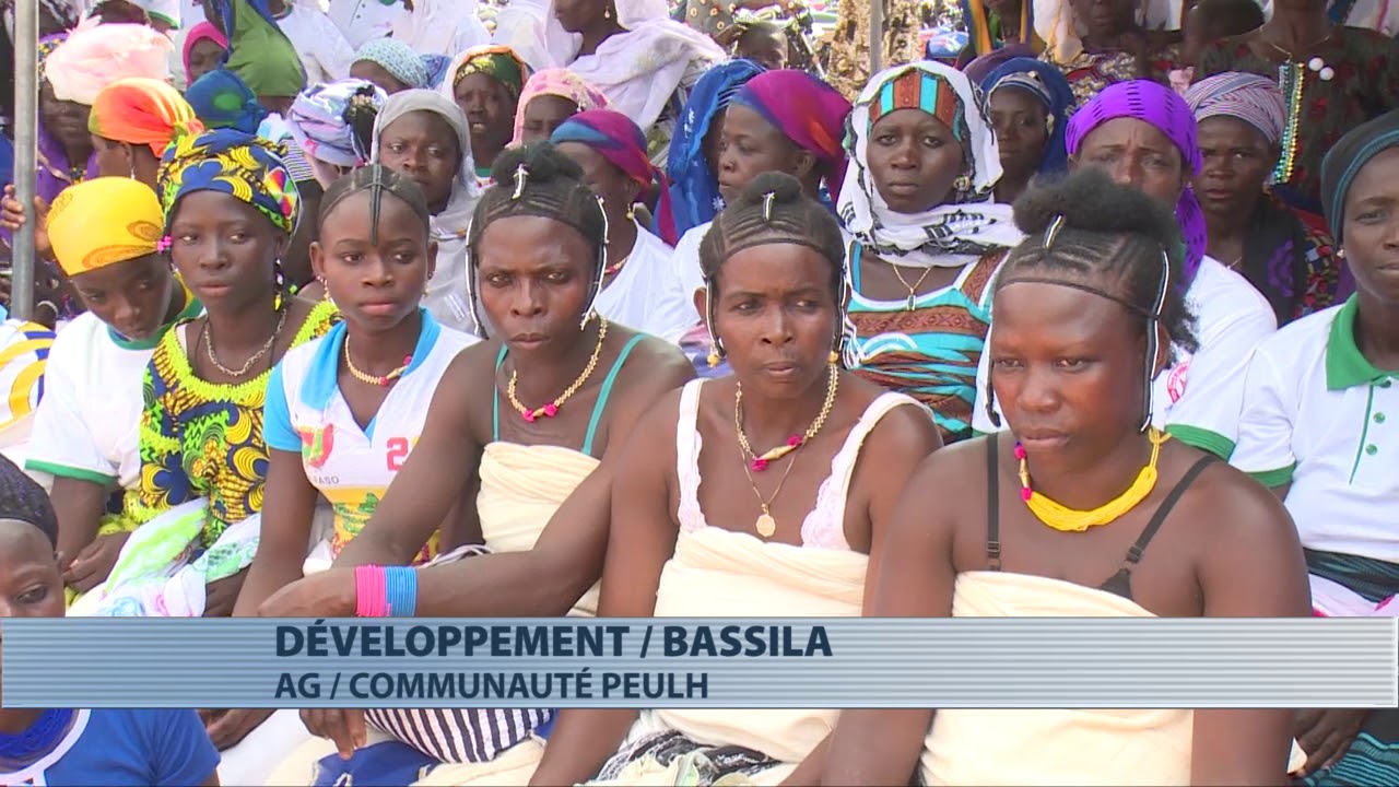 Bassila : assembl&eacute;e g&eacute;n&eacute;rale de la communaut&eacute; Peulh