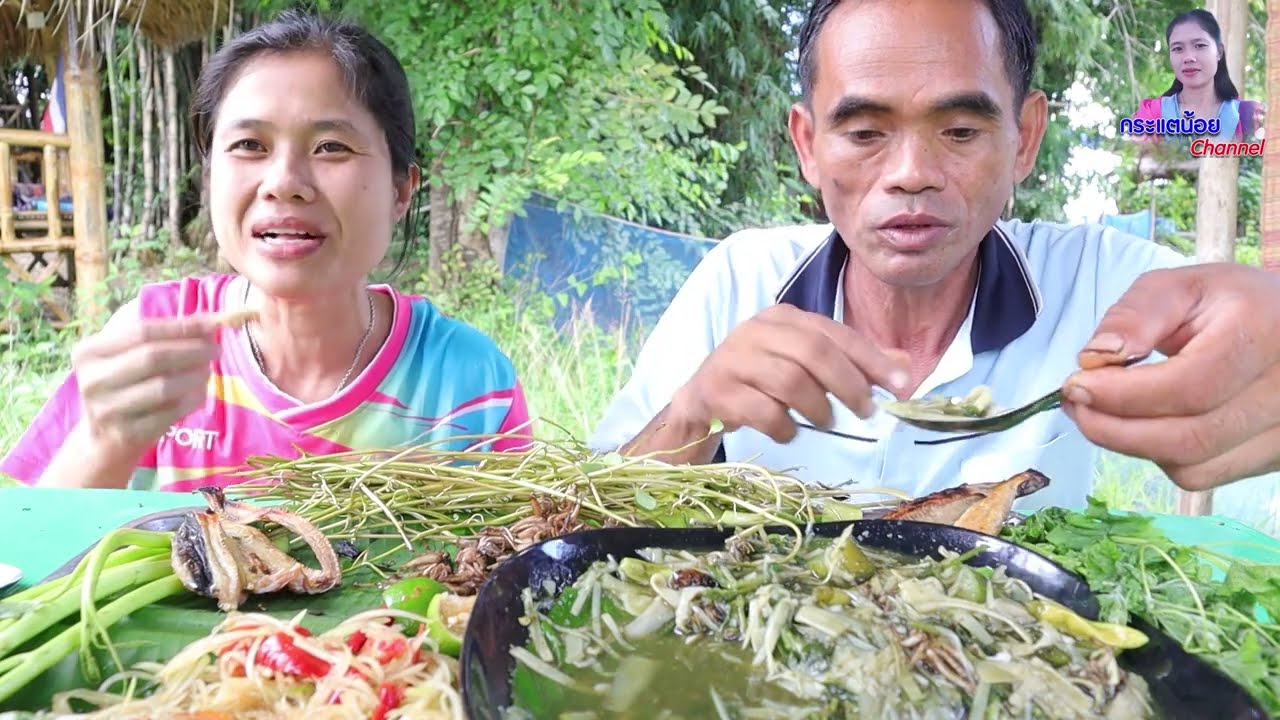 แกงหน่อไม้สดซดฮ้อนๆ  คั่วจิโป่ม  ตำหมากหุ่งแซ่บสุดๆเลยจ้า