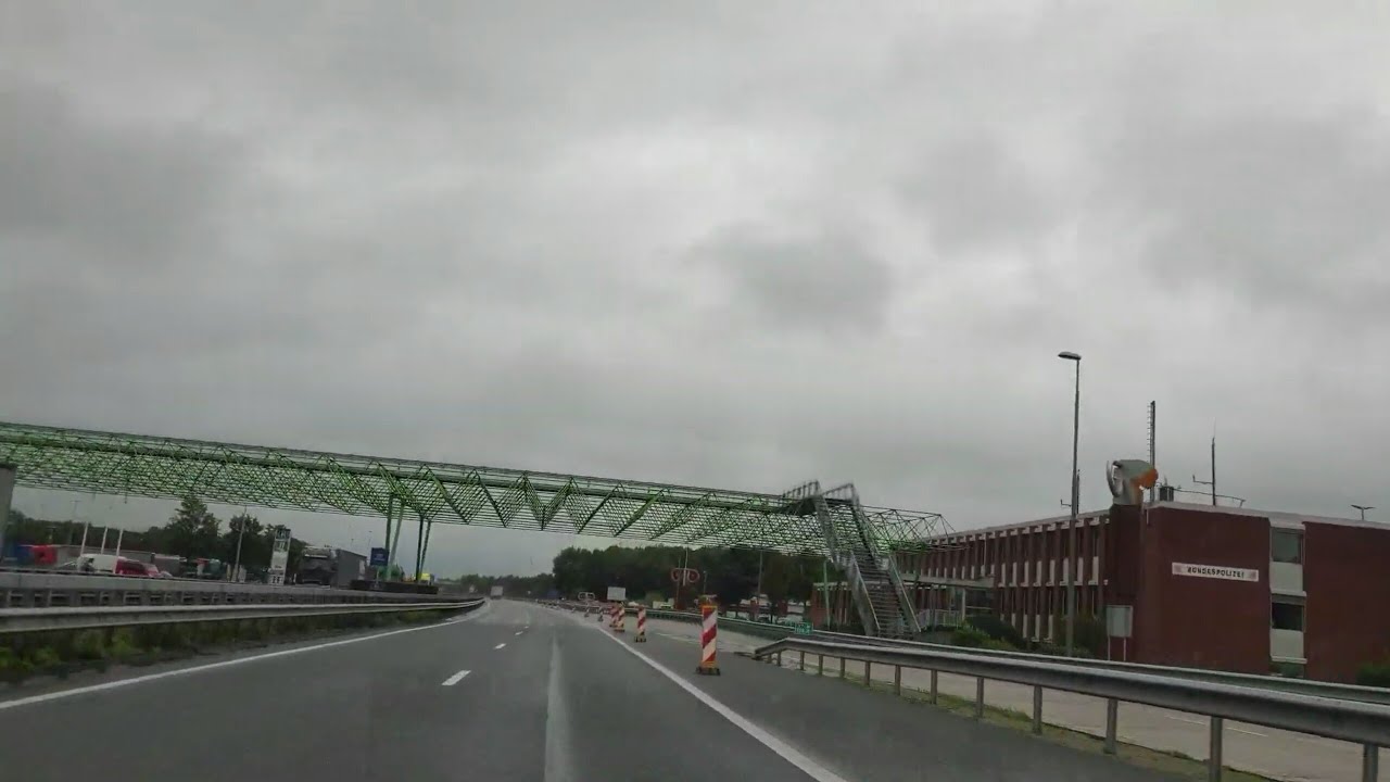Dashcam Beelden: A1/A35 Knooppunt Buren》Grensovergang Oldenzaal Autoweg》Kreuz Schüttorf》Ausfahrt 6.