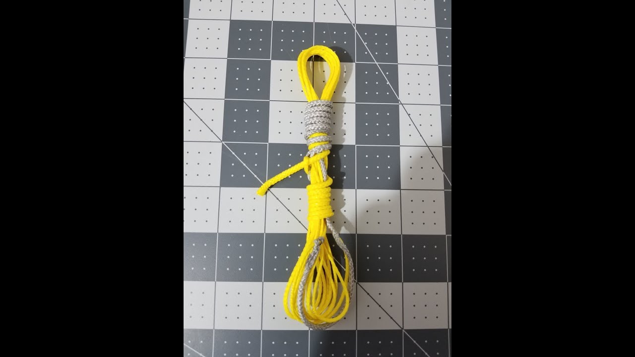 Hammock ridge line made with utility constrictor (UCR)