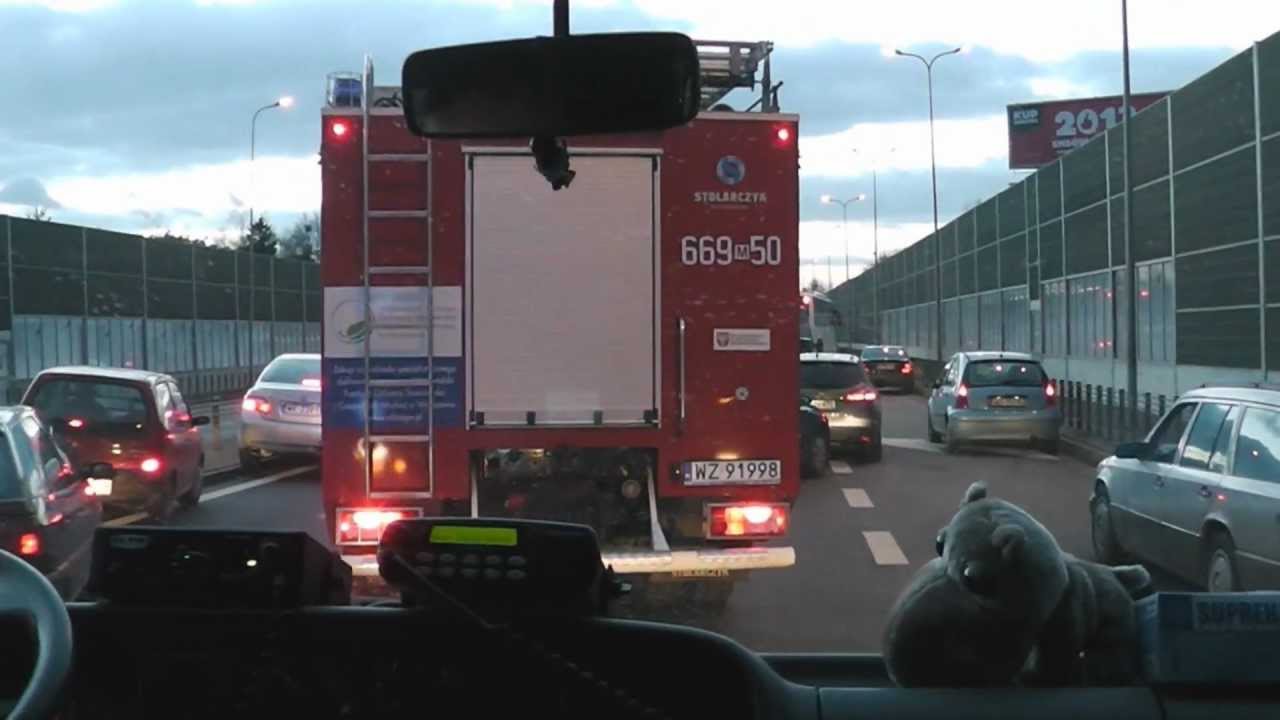 Straż pożarna: OSP Łomianki - GBA i SRt alarmowo do zdarzenia