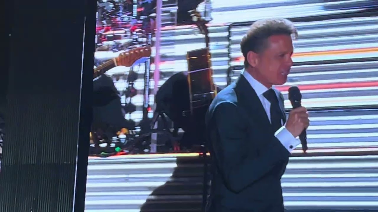 Luis Miguel Tour 2024 | Managua, Nicaragua - Intro del concierto