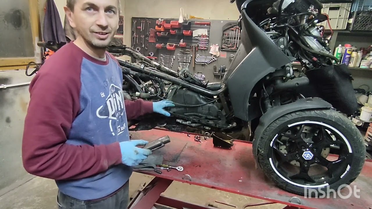 Piaggio mp3 regulacja zaworów nie odpala czy jak