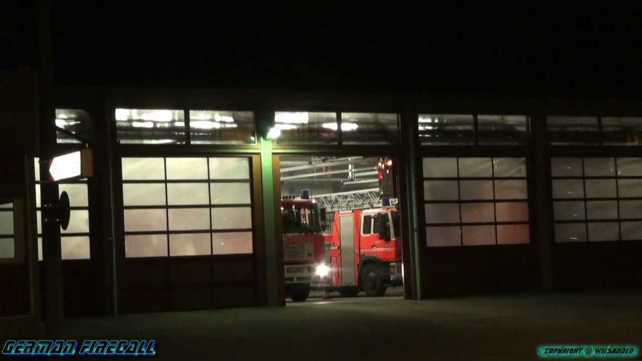 Unruhige Silvesternacht für Einsatzkräfte - Einsatzfahrten Feuerwehr/Rettungsdienst/Pol Wiesbaden