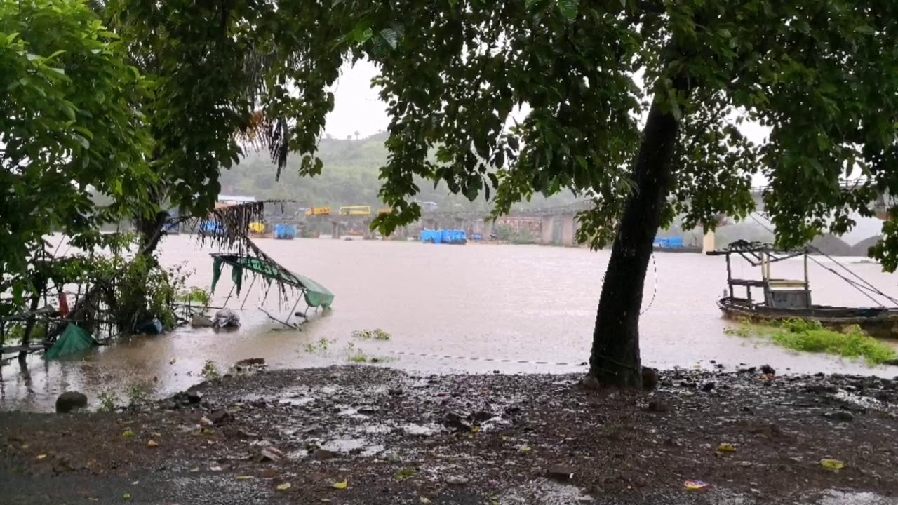 Monsoon force in Chiplun