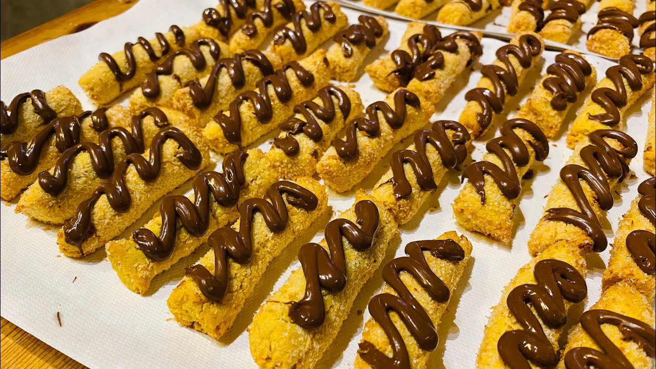 Glutenfree.Biscotti senza glutine,senza latticini,senza zucchero.con farina di riso, cocco e Nutella