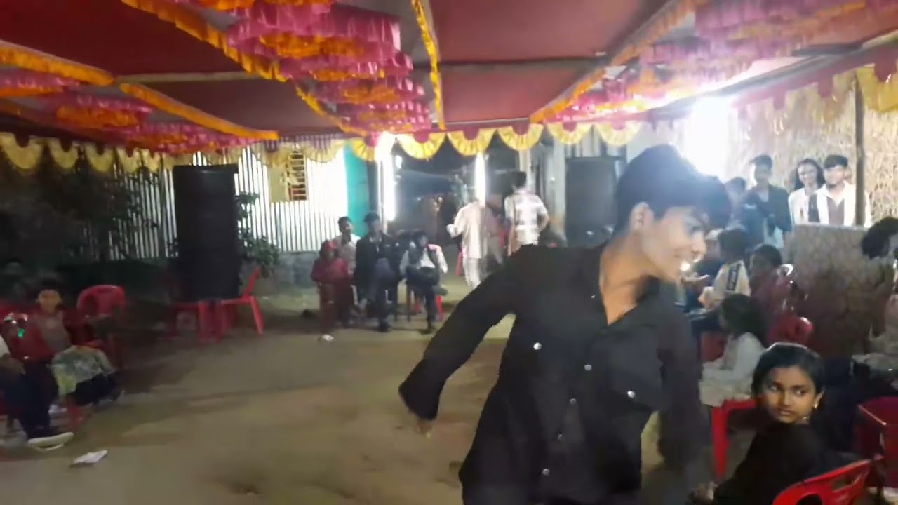 ডিজে কোকাকোলা 🙂👈
