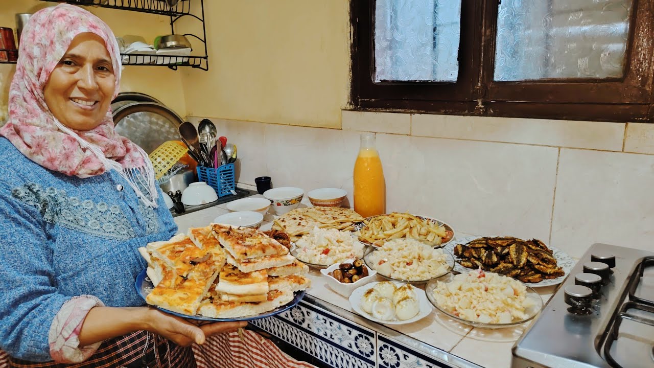 شاركت معاكم نهاري في رمضان🌙وجت فطور ديالي بيتزا على طريقتي جات لذيذة😋