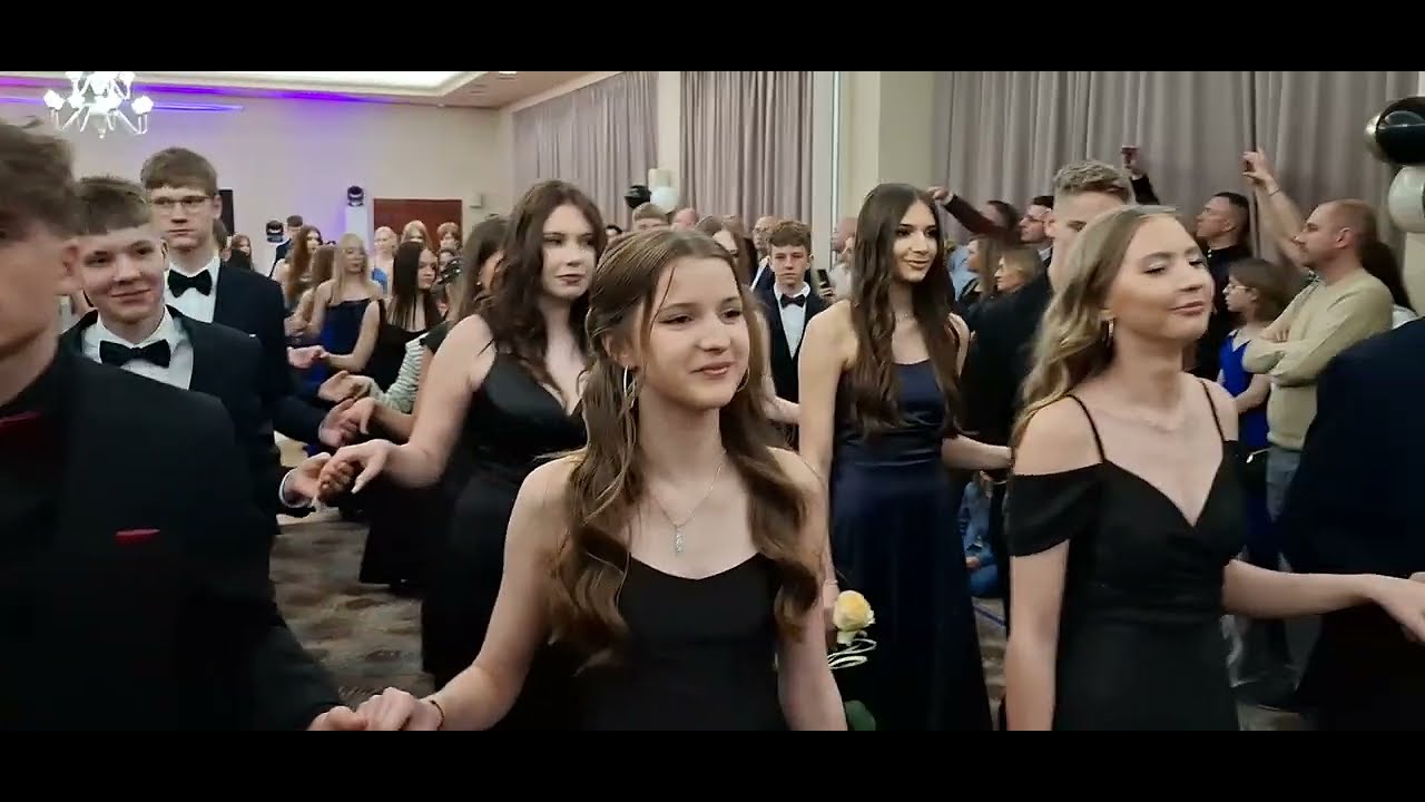 Polonez klas ósmych 30.05.2025