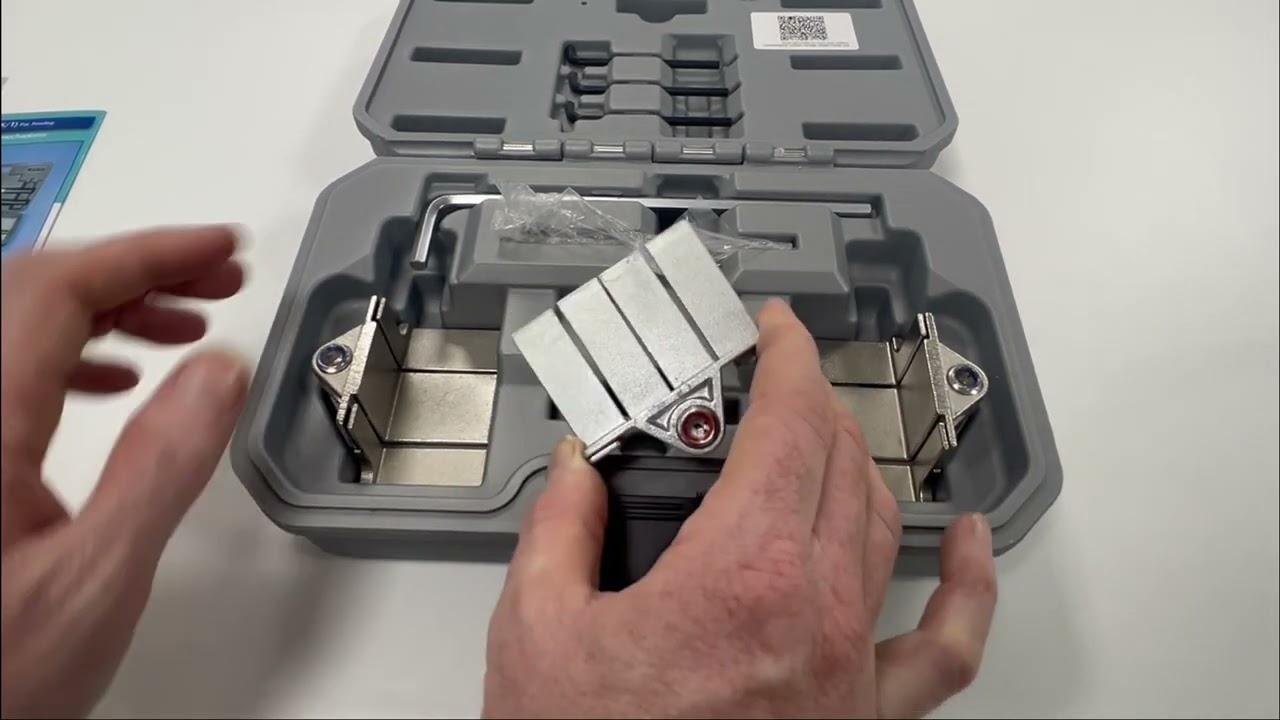 Composite Door Hinge Resetting Kit - CDHRK - Unboxing video