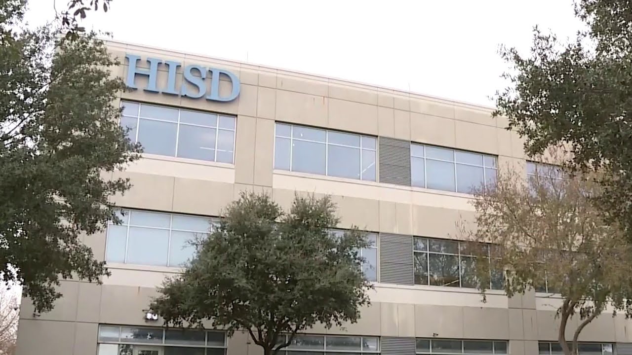HISD exploring plan to give top-performing Houston high schools more control over operations