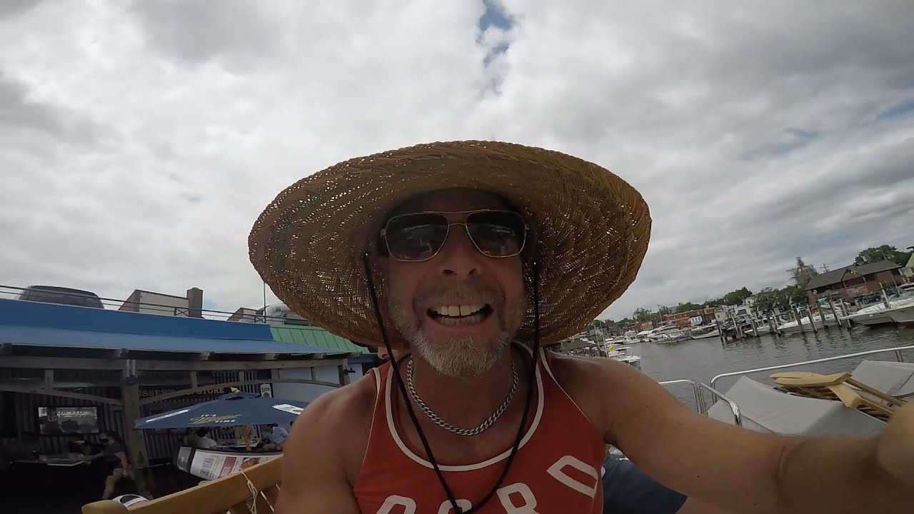 BAY LIFE IN A TRAWLER - Annapolis, MD