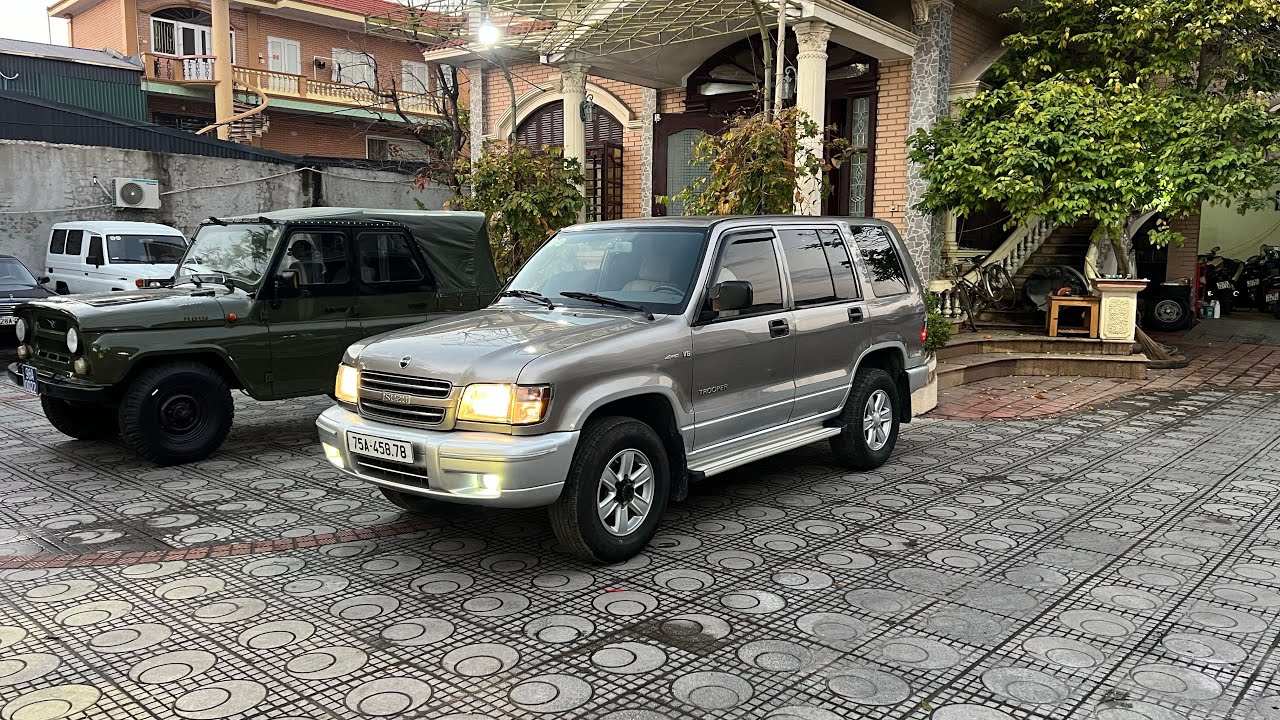 Isuzu chooper 7 chỗ 2 cầu em giao đaknong em cảm ơn anh nam đã ủng hộ em anh nhé . 0913501229