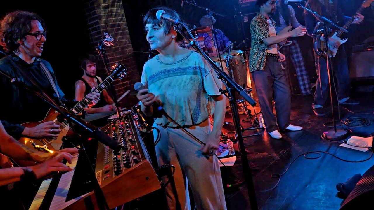 Catherine Ringer (Rita Mitsouko) & Family Affair - Andy, live, La Maroquinerie, Paris, 2026