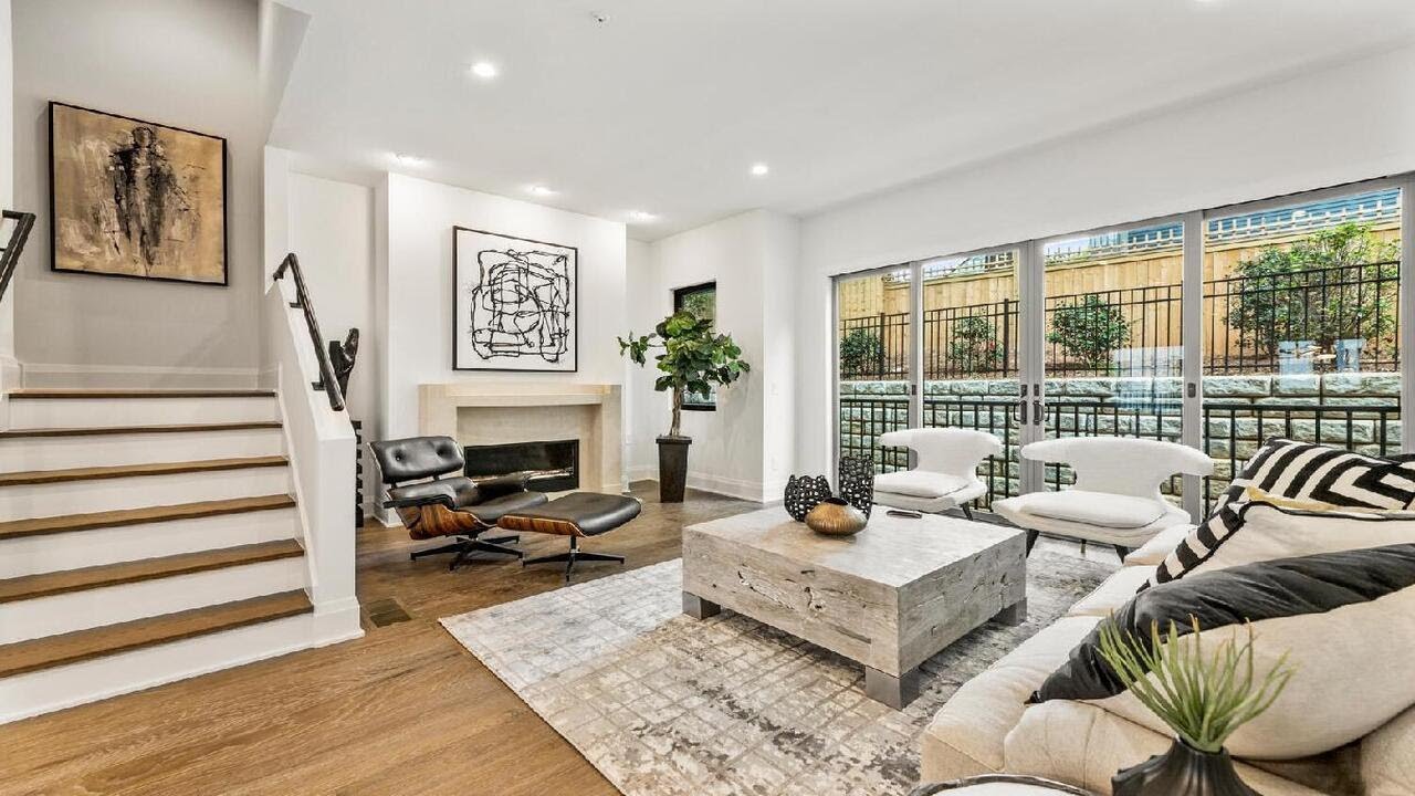 LET'S TOUR THIS NEW TOLL BROTHERS 3 BDRM TOWNHOUSE IN ATLANTA