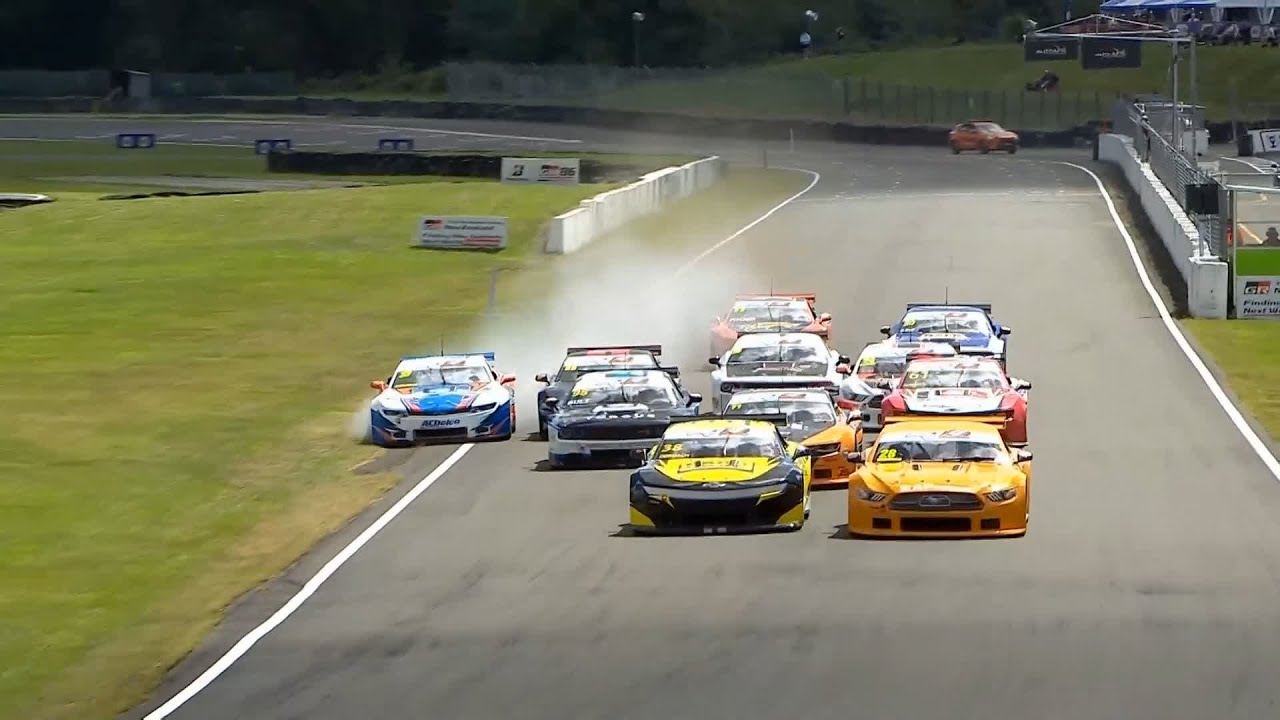 Race 3 Highlights - SP Tools TA2 NZ Championship - Manfeild Grand Finale