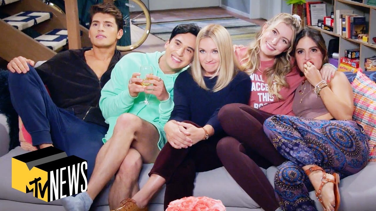 Emily Osment & Gregg Sulkin on 'Pretty Smart' | MTV News