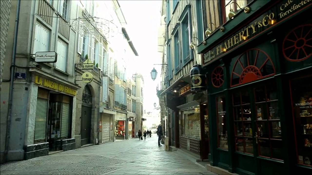 Limoges walk tour downtown