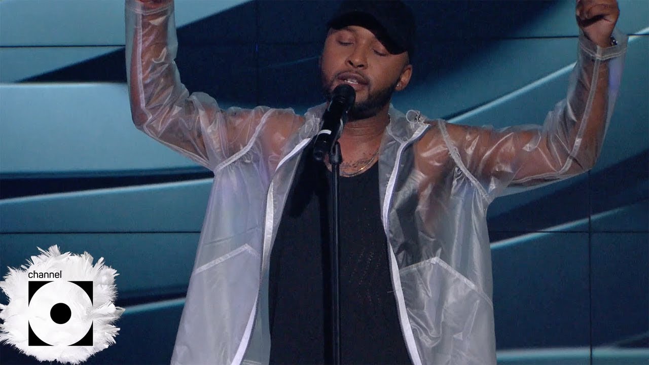 Vusi Nova remembers SA icons — Massive Music | Channel O
