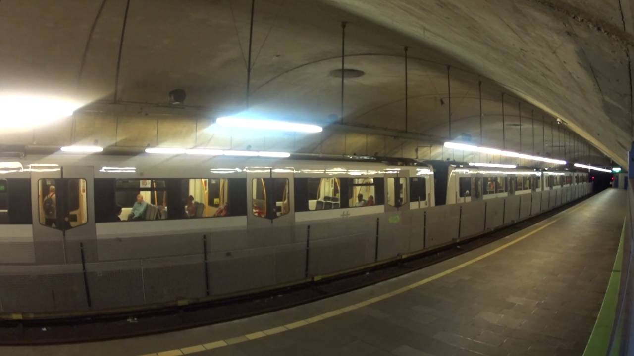 Episode 52 - Ellingsrudåsen station / Oslo T-bane / Oslo metro
