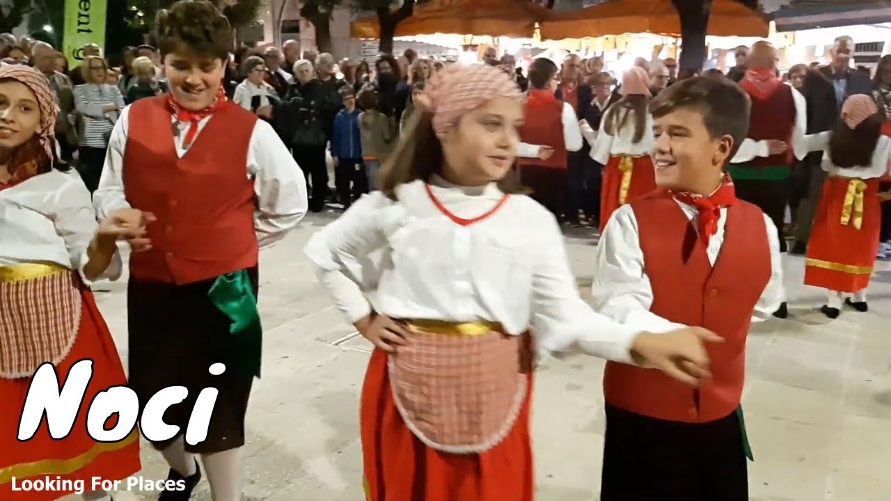 I balli folkloristici di Noci ( Bari - Puglia - Italy )