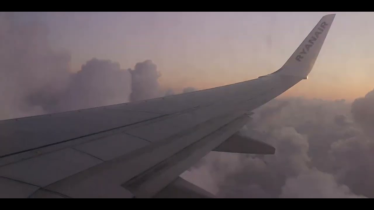 Ryanair 737-800 Stunning Sunset arrival into Palermo