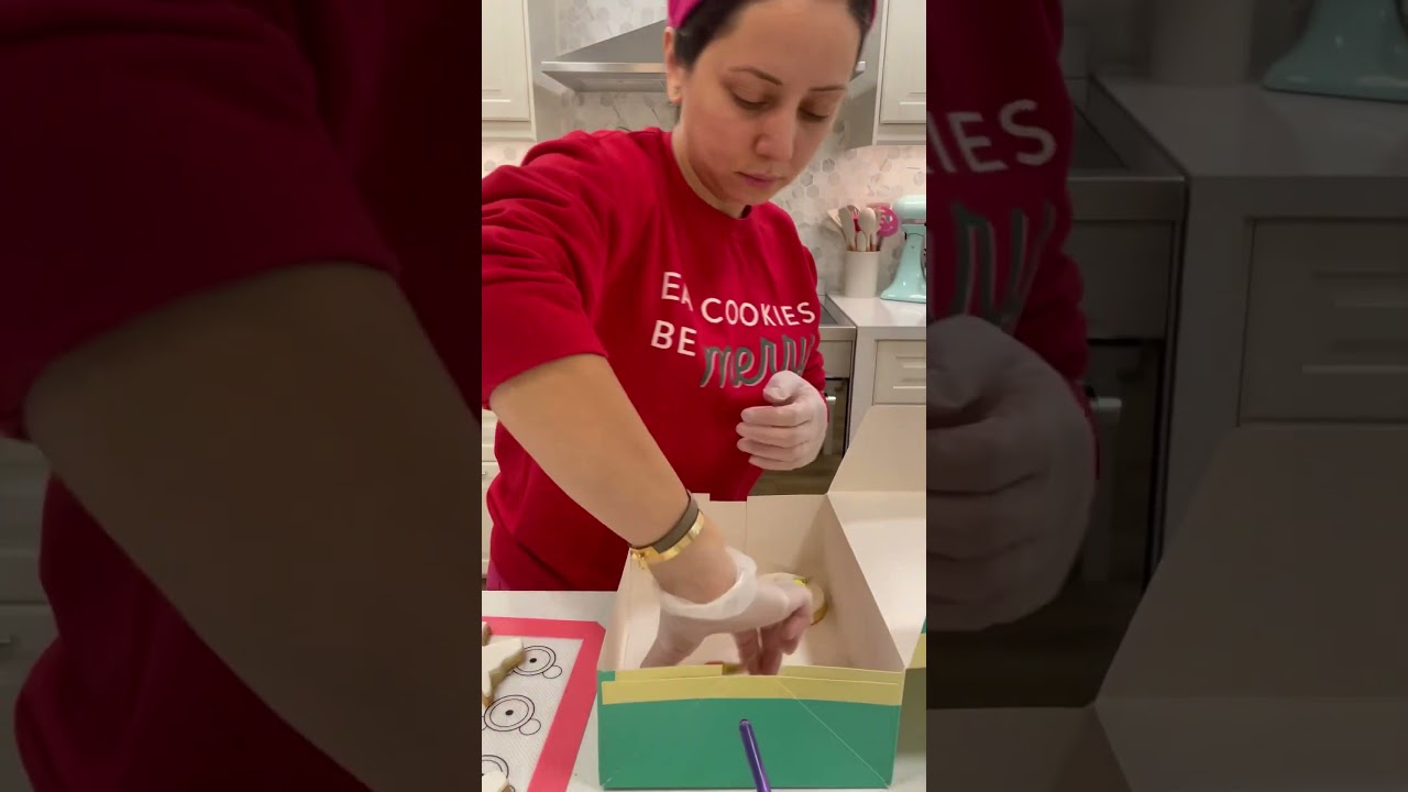 Part 2 of crazy order week #cake #yummy #bakerylife