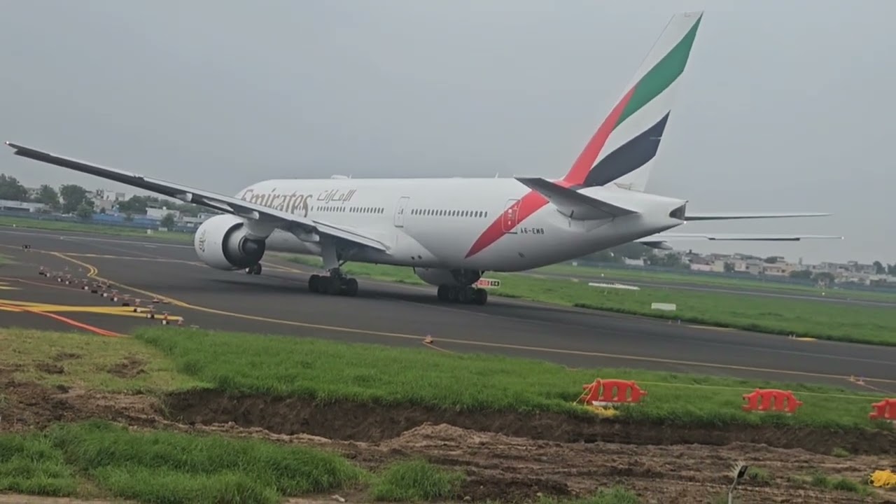 UAE's EMIRATES AIRLINE BOEING 777 