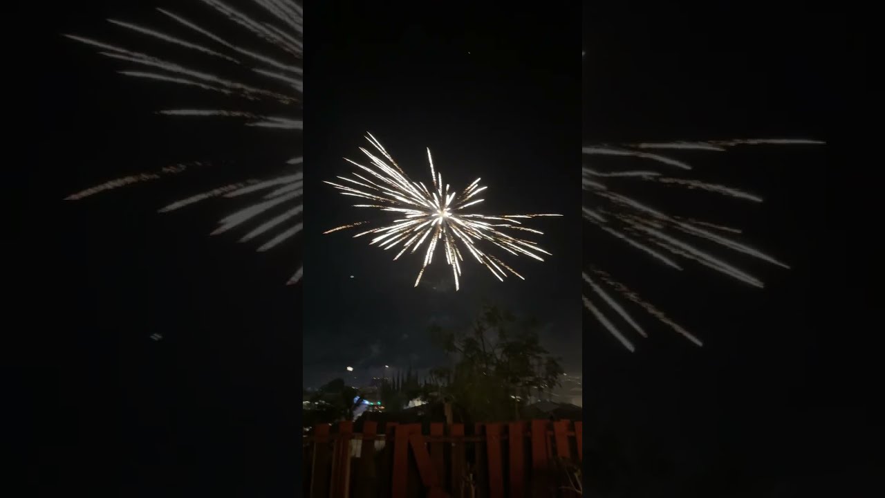 Live: The best fireworks show #94block #newyear2024 #waipahu #fireworks #hawaii