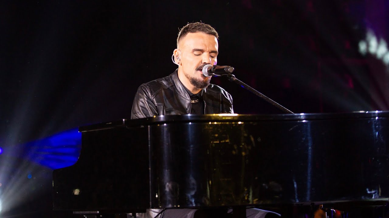 Графа - Искам те (Live @ National Stadium 
