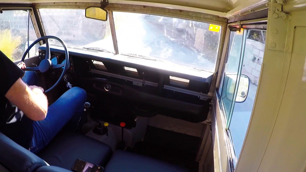 1978 Land Rover Santana 88 - Start & Drive