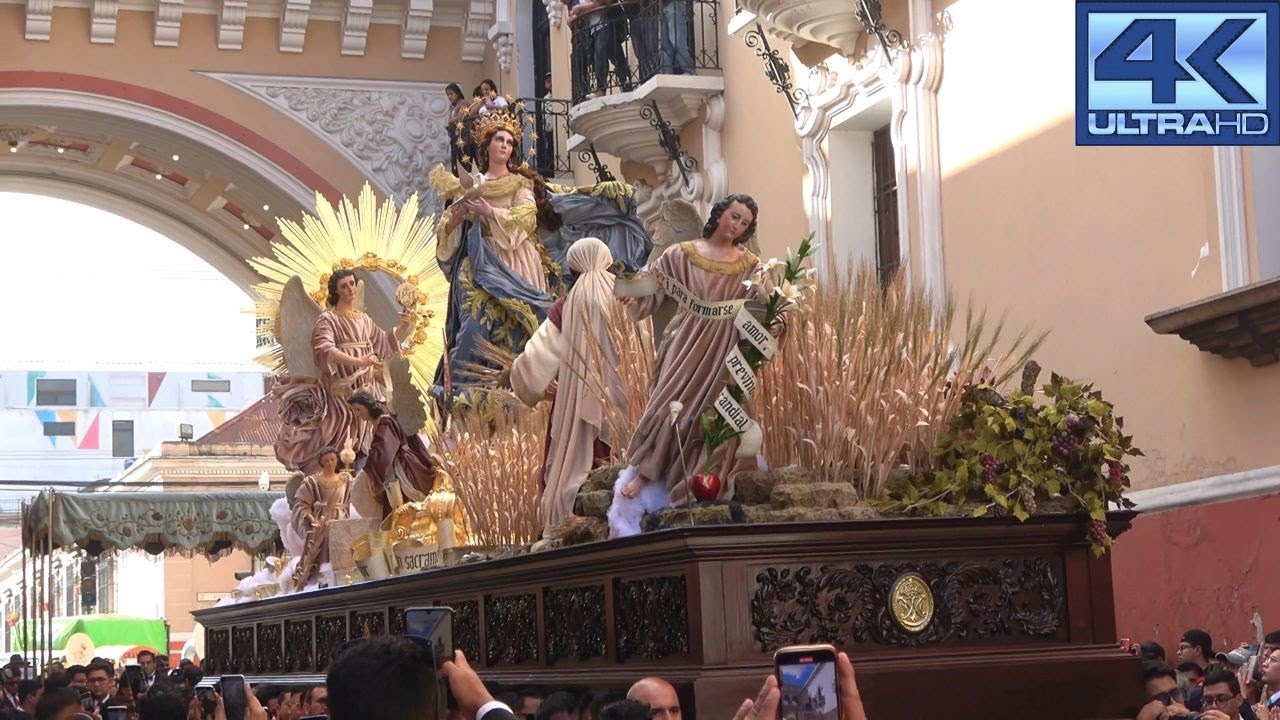 Luna de Xelajú en el Arco de Correos 2025 - Inmaculada Concepción de Catedral Metropolitana