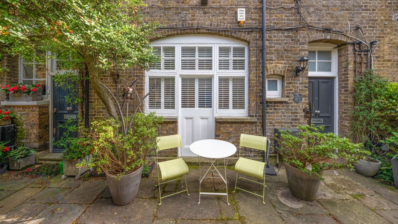 Inside a £1.95M Studio House | Clifton Hill Mews NW8 | Unique St John’s Wood Home Tour