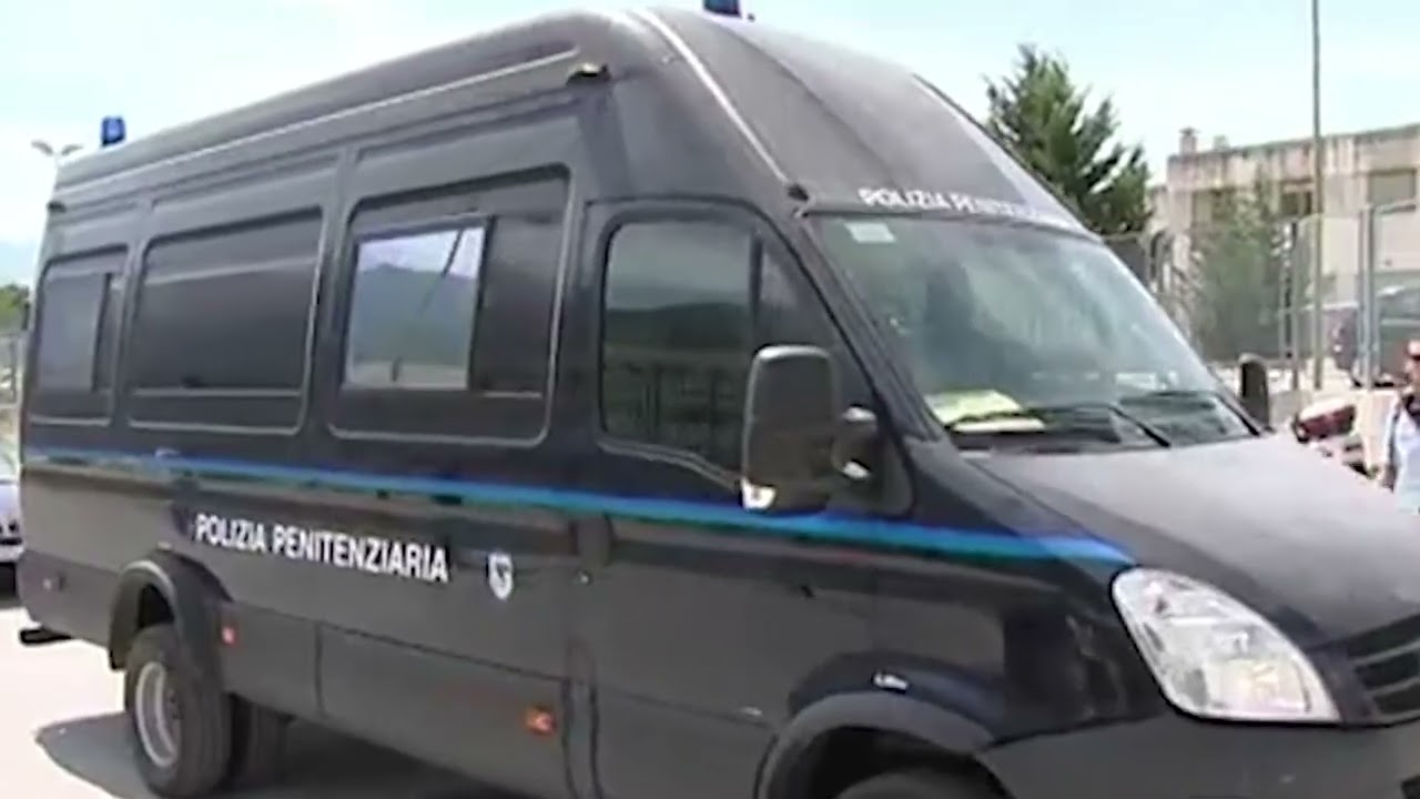 Carcere, undici nuovi detenuti  Ma per gli agenti bisogna aspettare