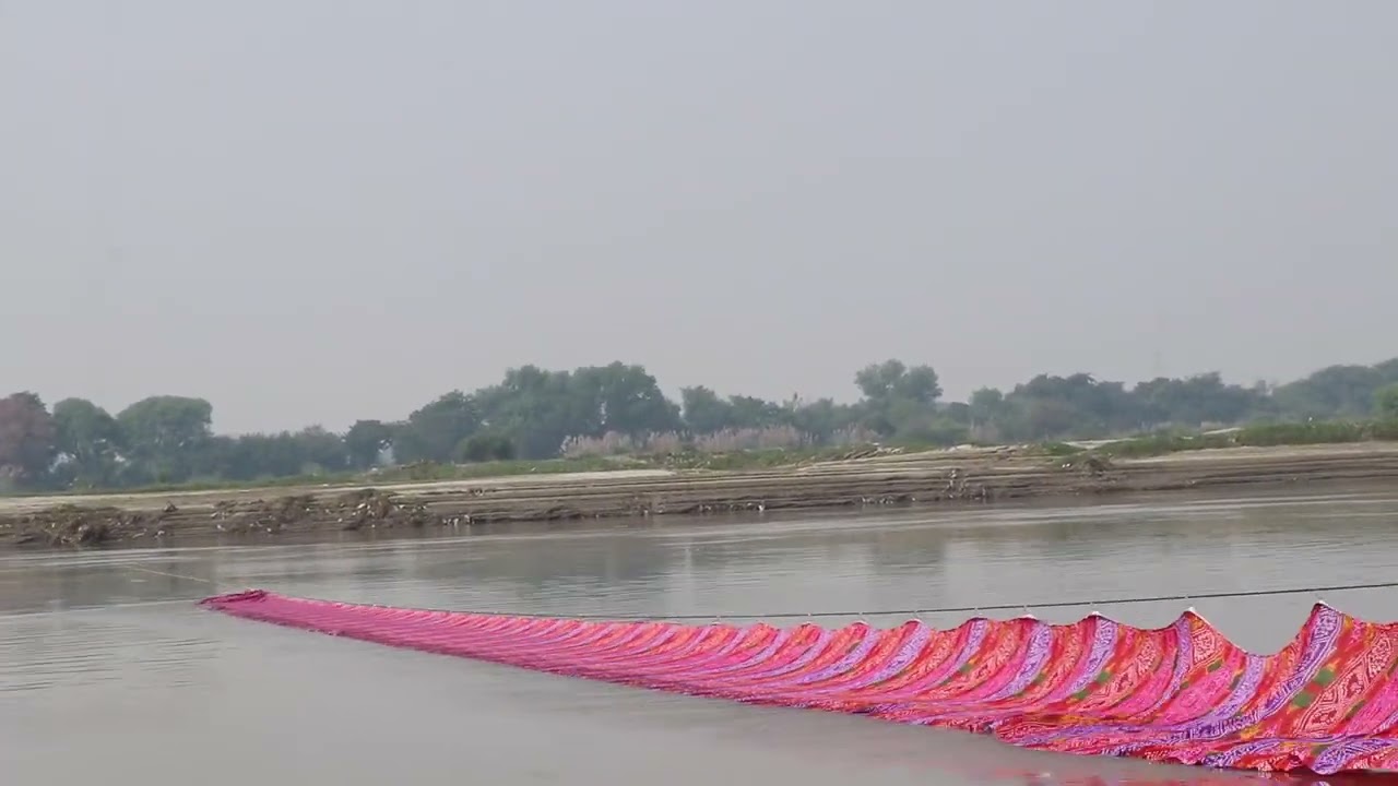 \ramanreti ashram\27.10.2022 sri  yamunaji me chunri manorath sri maharaj ji evam sant rajendra das