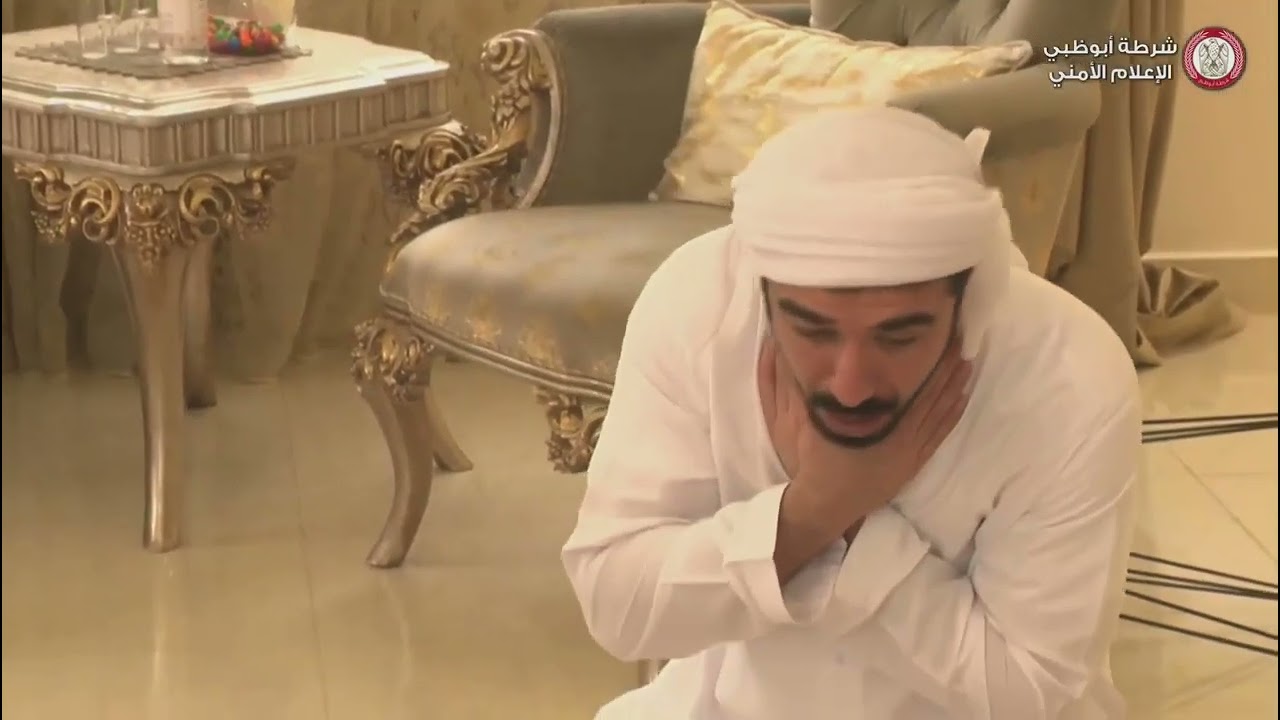 تدعو شرطة أبوظبي وهيئة أبوظبي للدفاع المدني الجمهور  إلى تحميل تطبيق AD999 