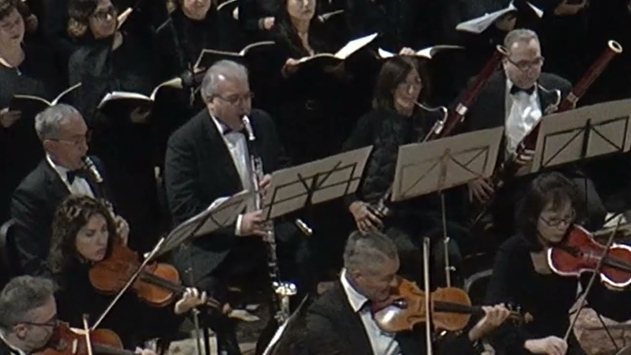 Mozart  REQUIEM KV 626, CONFUTATIS - LACRIMOSA  coro Città di Milano,  dir. M° G. Cavallaro