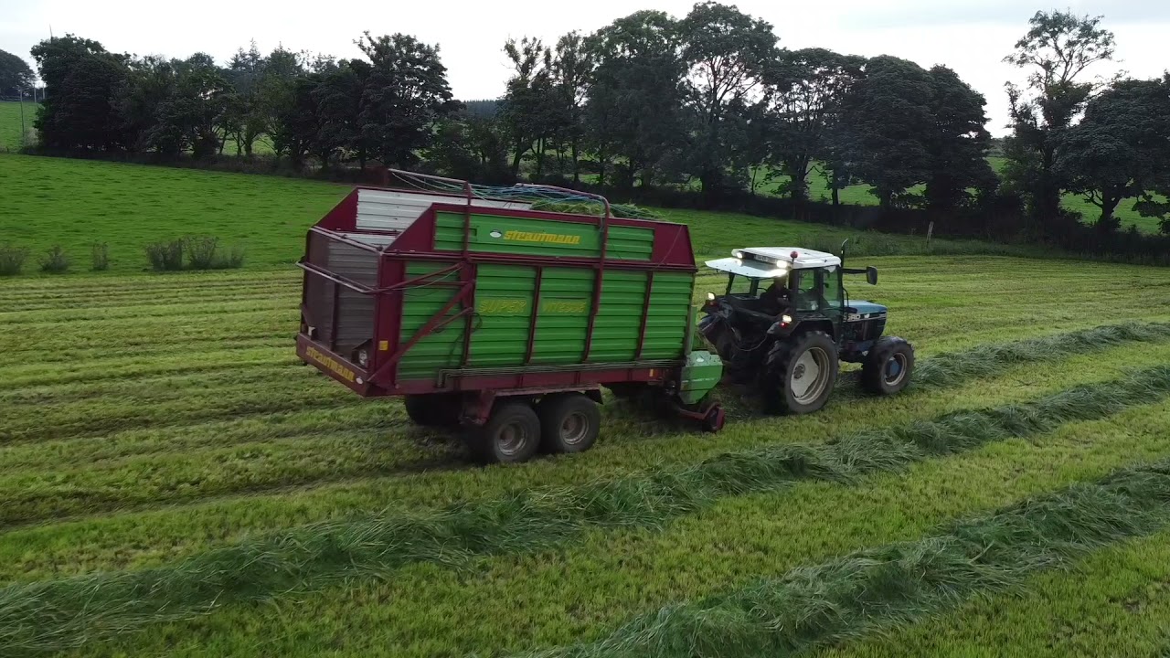 Arable silage 2021 with P. Burns Agri