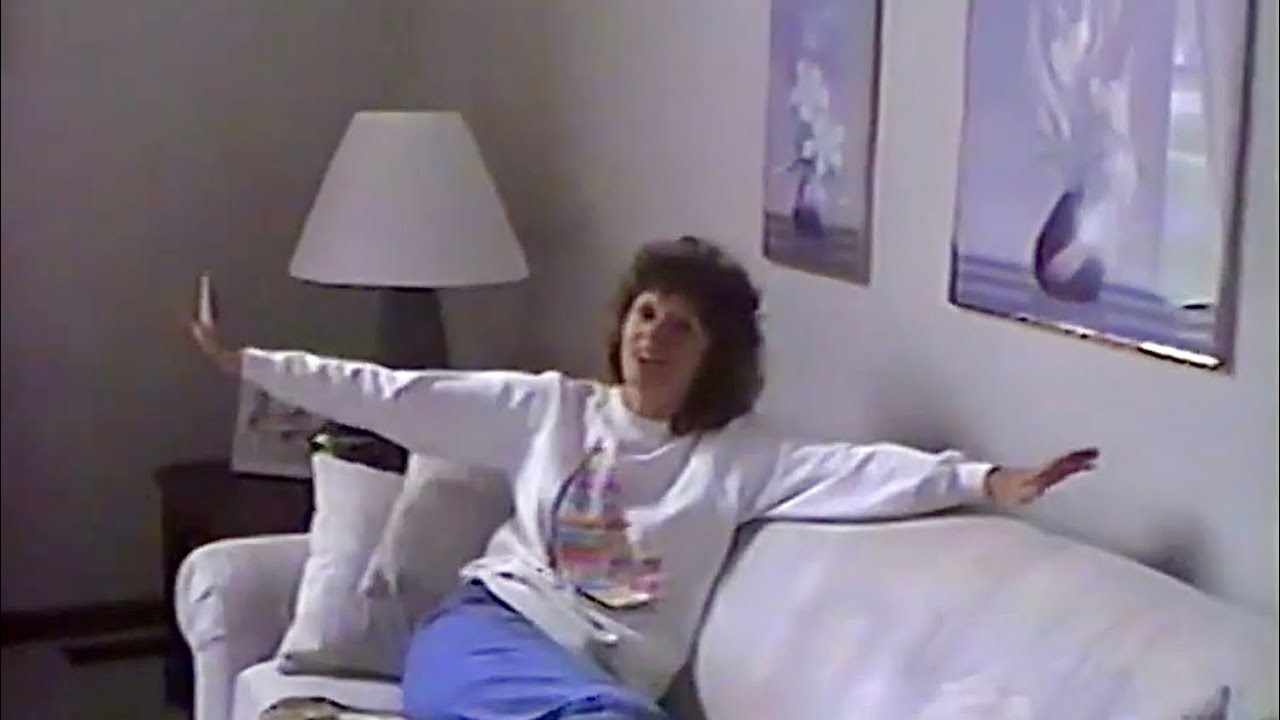House Tour (1990)