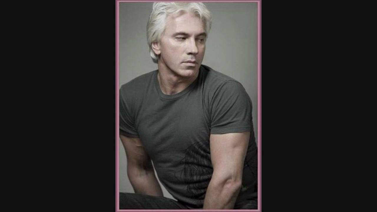 Dmitri Hvorostovsky - Hvalite imya gospodne (Praise Ye the Name of the Lord) - Khristov