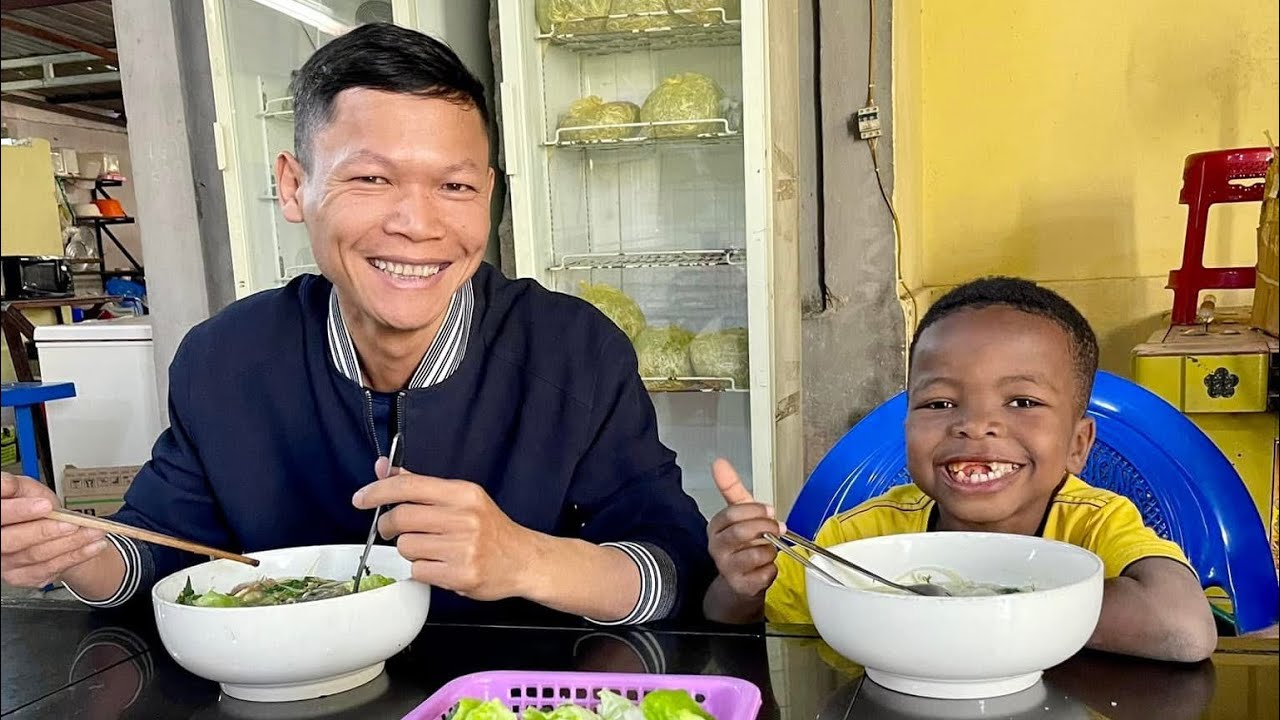 Linh Philip Var Thẳng Mặt Antifan Tố M&igrave;nh Lợi Dụng H&igrave;nh Ảnh L&ocirc;i Con Đ&aacute;ng Thương Đem Ra B&aacute;n H&agrave;ng 