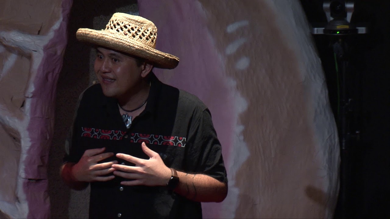 N’ayez plus honte de parler tahitien | Steve CHAILLOUX | TEDxPapeete