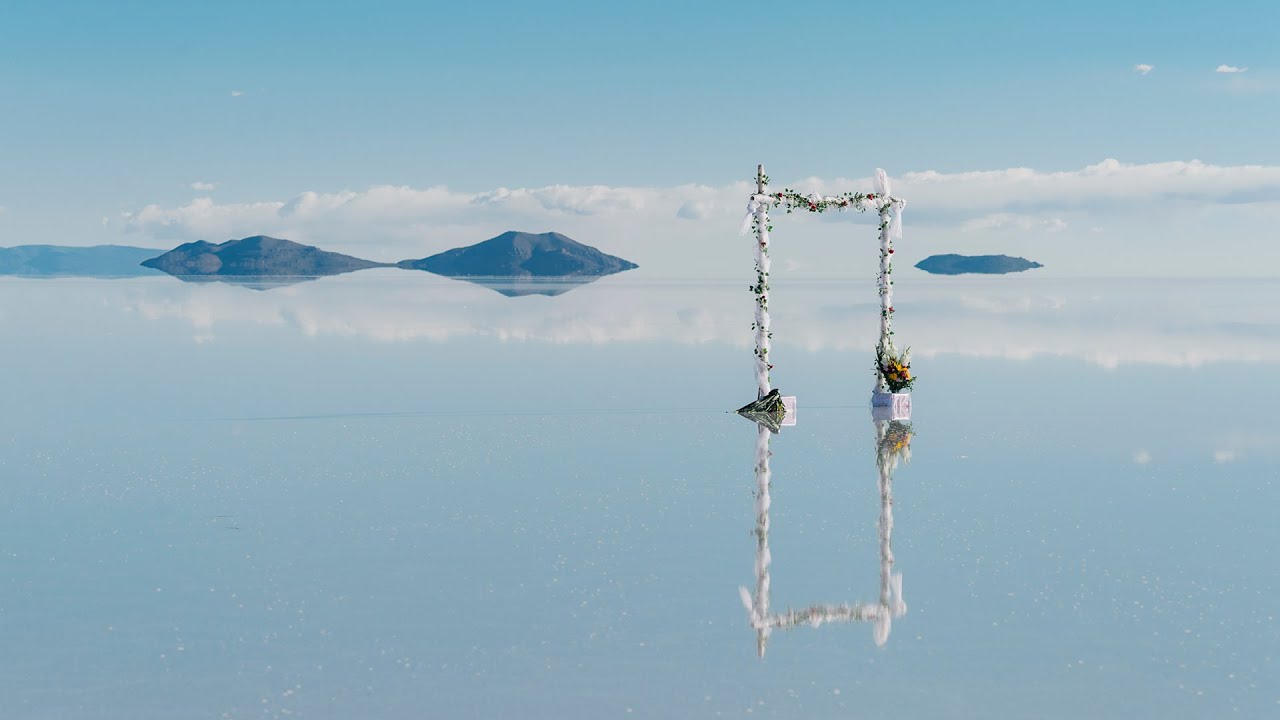 Uyuni salt flats Wedding Photo - Tour