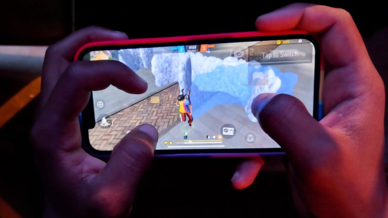 SHOTGUN HANDCAM IPHONE 12 FREE FIRE PRO PLAYER ⚡️