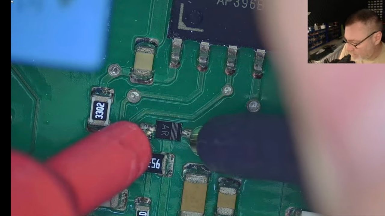 Ako zmerať komponenty na doske s plošnými spojmi│Paul's Electronics