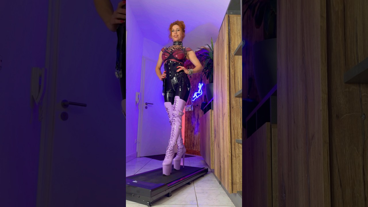 Styling latex and pleaser boots for an alternative party