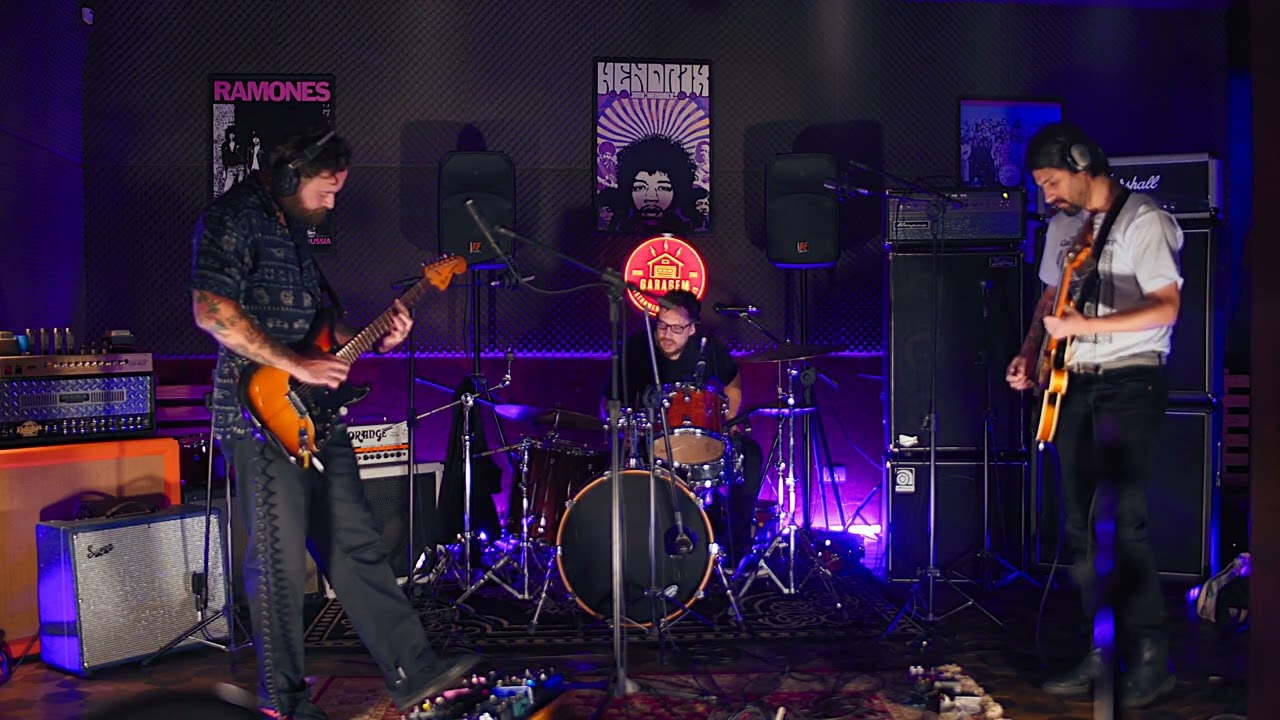 para-monstros _ lava (ao vivo)