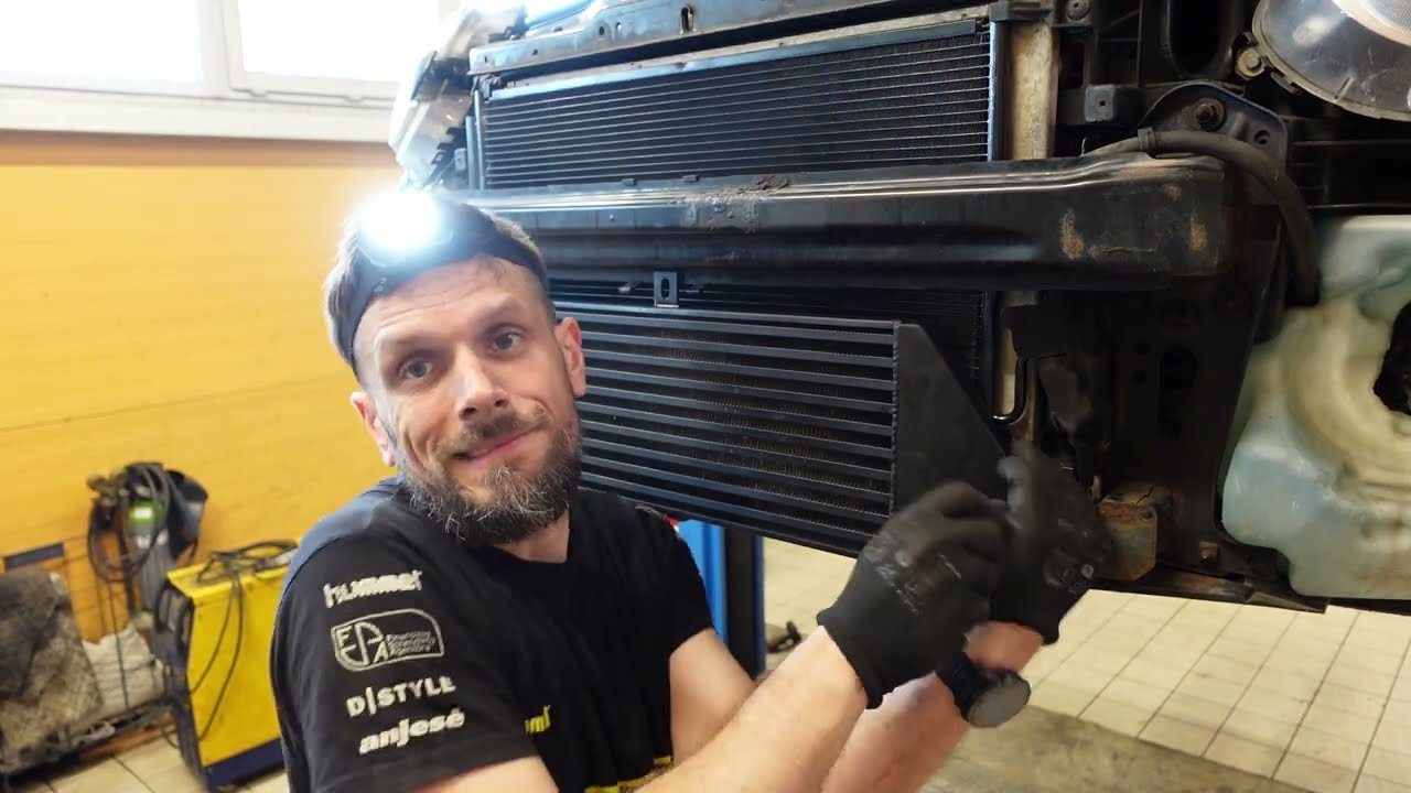 Большой интеркулер для Mini Cooper R56....