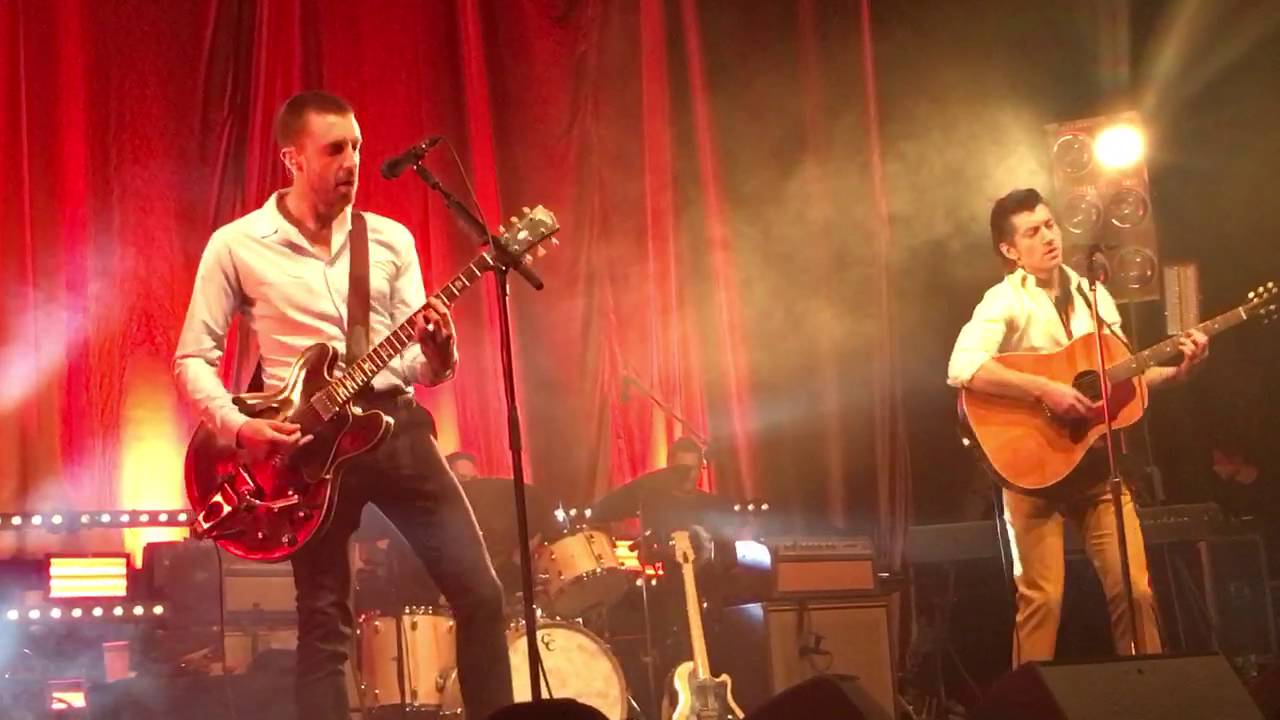 The Last Shadow Puppets - Intro + Dracula Teeth, live @E-Werk Cologne 27/6/16