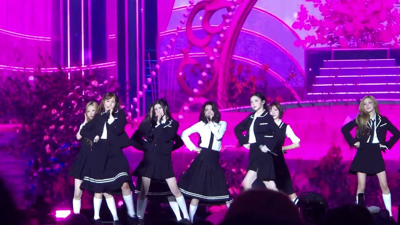 Hearts2Hearts [ Pretty Please ] #smtownlive2025_26_bangkok #Hearts2Hearts